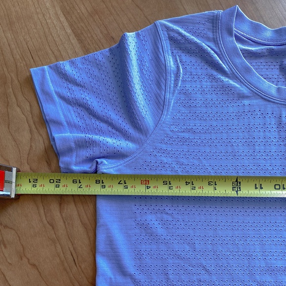 Lululemon Short Sleeve Breeze By *Squad Short Sleeve Shirt Hydrangea Blue - Picture 9 of 9